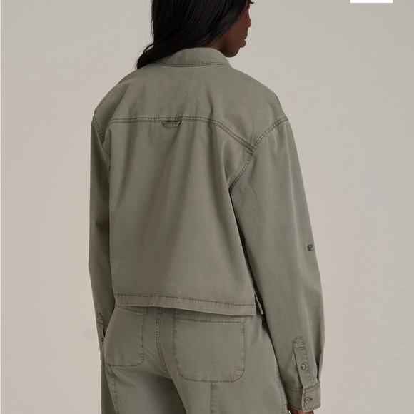 Abercrombie & Fitch Garment Dyed Utility Shirt - Picture 5 of 11